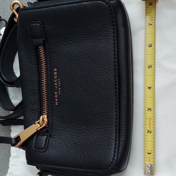 Marc Jacob's Recruit Crossbody black leather clutch purse / shoulder bag - Picture 8 of 9